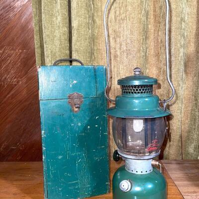 Lot 209 Antique Coleman Green Enamel Lantern #242C w/Wood Carry Case Single Mantel