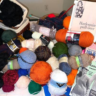 Lot 236 Knitting Group Yarn Patterns Black Angora