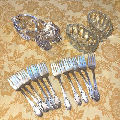 Lot 248 Crystal Dog Spoon Rest Bayel France, 2 Open Glass Spoon Holders / Bowls 12 Fish Forks by Alvin