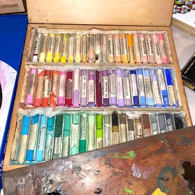 Lot 260 Group Art Supplies Brushes Gruenbacher Pastels Acrylic Paints Pallets + More