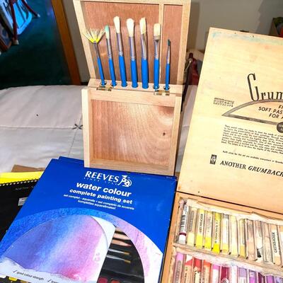 Lot 260 Group Art Supplies Brushes Gruenbacher Pastels Acrylic Paints Pallets + More