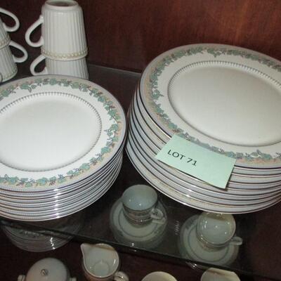 Mikasa Dinnerware