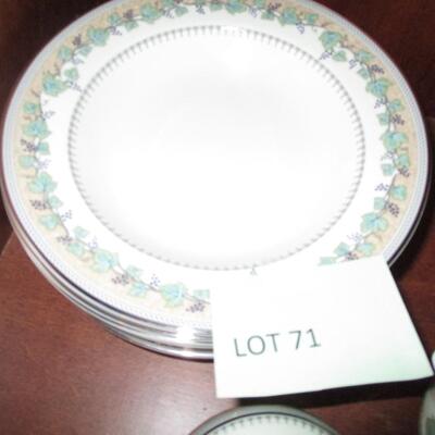Mikasa Dinnerware