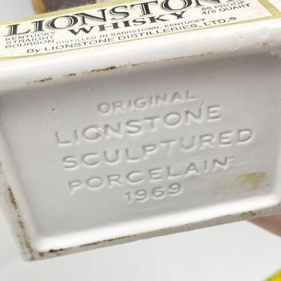 1969 CAVALRY SCOUT LIONSTONE PORCELAIN WHISKEY DECANTER - EMPTY