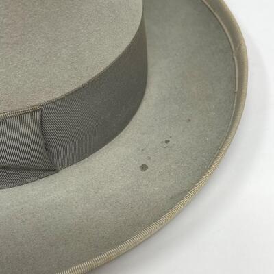 VINTAGE ROYAL STETSON WHIPPET GRAY FELT HAT - APPROX SIZE 7