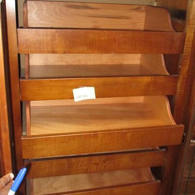 Armoire