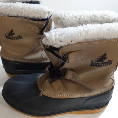 Kamik lined winter boots