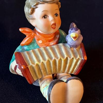 Vintage Hummel Let's Sing Accordion Player Boy 110/0 1939
