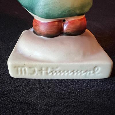 Vintage Hummel Heavenly Angel 6" h TMK-5 pristine!