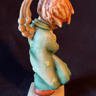 Vintage Hummel Heavenly Angel 6" h TMK-5 pristine!