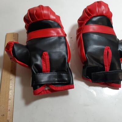 First finess childrens boxing gloves