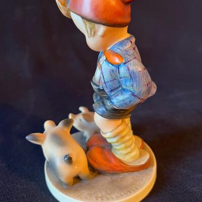 Charming Earlier Hummel #66 Farm Boy w pigs TMK-2 Late 1950s