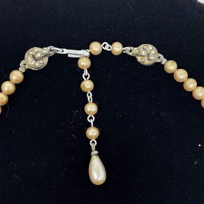VINTAGE JAPAN PEARL? NECKLACE W/ RHINESTONES