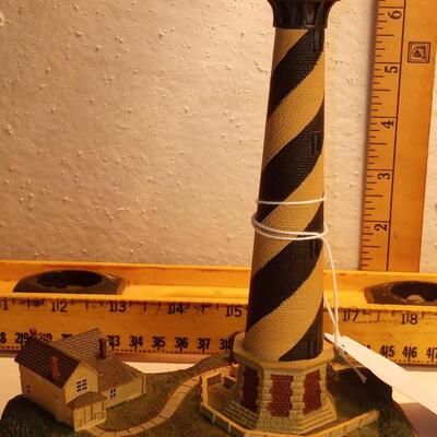Vintage Cape Hatteras Light Buxton NC Lighthouse 7.5" figurine Danbury Mint 1992