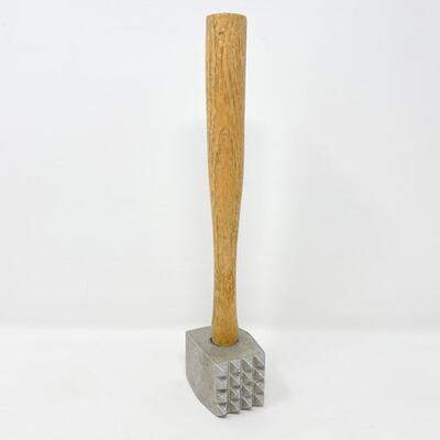 VINTAGE MEAT TENDERIZER