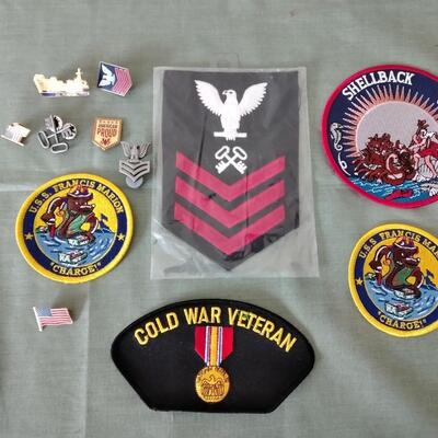 LOT 28 MILITARY PATCHES AND HAT PINS