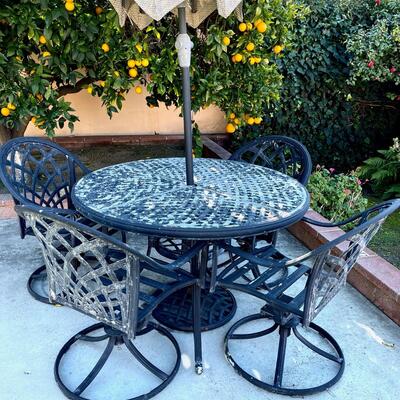 Lot 267 Glass Top Round Patio Table Umbrella & 4 Swivel Chairs Aluminum