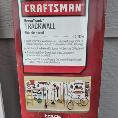 LOT 104 NEW CRAFTSMAN TRACKWALL