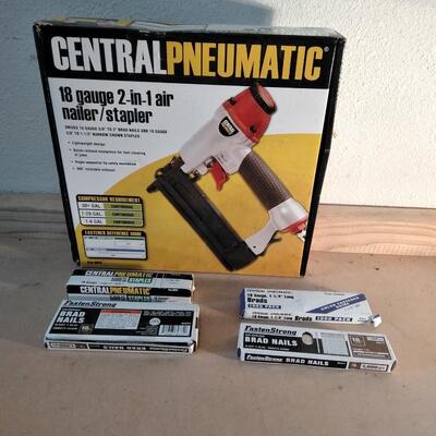 LOT 107 NEW CENTRAL PNEUMATIC 18 GUAGE 2 IN 1 AIR NAILER / STAPLER