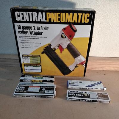 LOT 107 NEW CENTRAL PNEUMATIC 18 GUAGE 2 IN 1 AIR NAILER / STAPLER