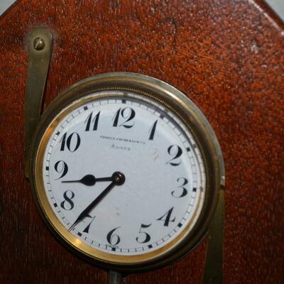 LOT 982. SHREVE, CRUMP & LOW CO. 8 DAY TRAVEL CLOCK