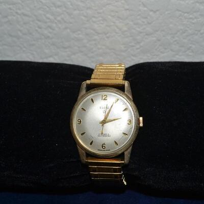 LOT 984. VINTAGE ELGIN 27 JEWEL WRIST WATCH