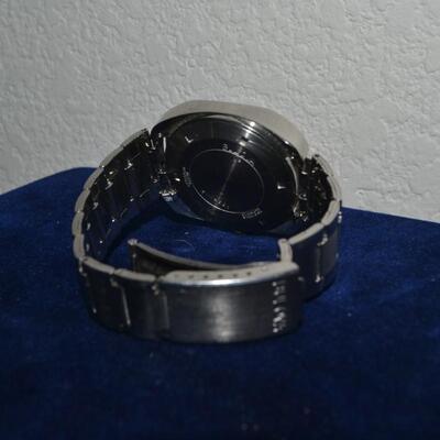 LOT 990. VINTAGE BULOVA WRIST WATCH