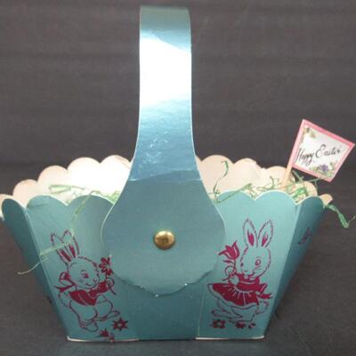 Lot of Vintage Easter Items, Unused Cards, Basket, Cotton Chicks