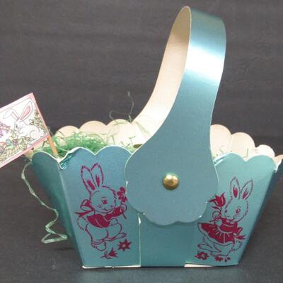 Lot of Vintage Easter Items, Unused Cards, Basket, Cotton Chicks