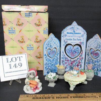 Blushing Bunnies Gazebo Set and Small Always Count Your Blessings Figure