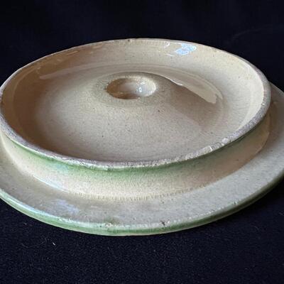 Antique Large Pottery Crock w lid in great condition