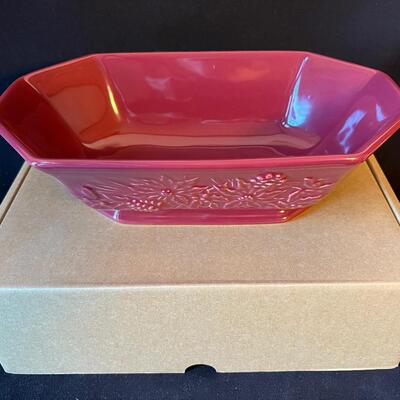 Longaberger Pottery Natures Garland Serving Bowl Paprika in original box.