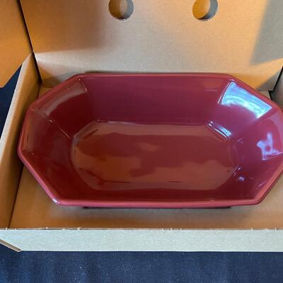 Longaberger Pottery Natures Garland Serving Bowl Paprika in original box.