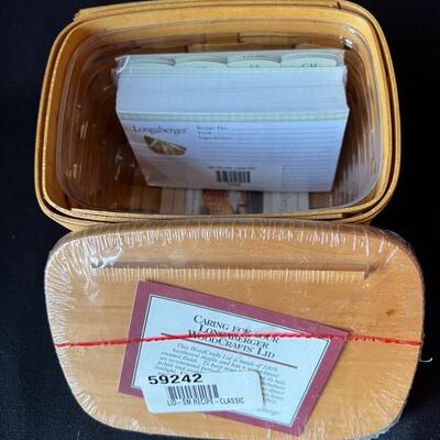 Longaberger Signed Small Recipe Basket w Lid and Recipe Cards. Never used