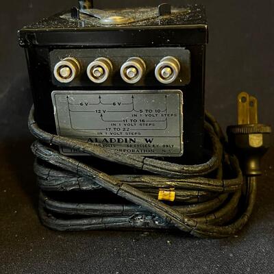 Lionel Prewar Train Transformer in Original Box