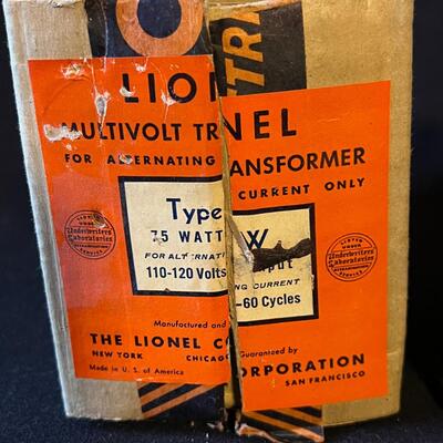 Lionel Prewar Train Transformer in Original Box