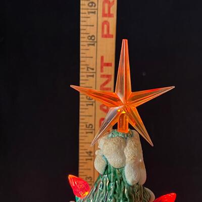 Great 3-Tier 18" Vintage Ceramic Christmas Tree w Snow Lights original bulb!