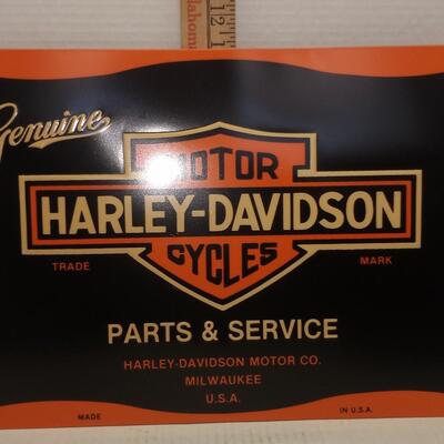 Harley-Davidson Embossed Tin Sign, Genuine Oil Can Bar & Shield, 12 x 15.75 inch