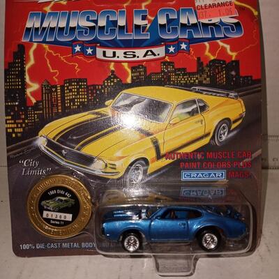 1994 Johnny Lightning Muscle Cars 1969 Olds 442 Series 3
