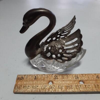 Crstal and metal Swan figurine
