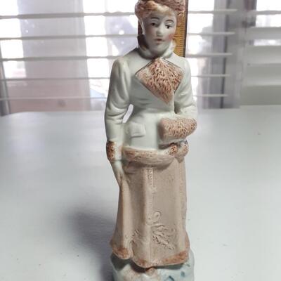 Ceramic Vintage woman figurine