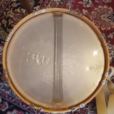 Vintage WFL Drum Co. Marching Snare Drum Chicagoâ€™s USA 1940's early 50's