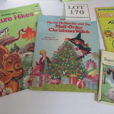 Lot of Kid's Soft Cover Thin Books