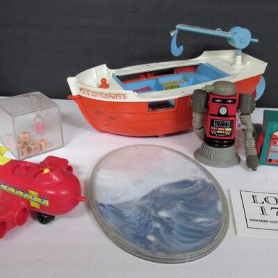 Mixed Lot of Vintage Toys, SS Littleputt Boat, More