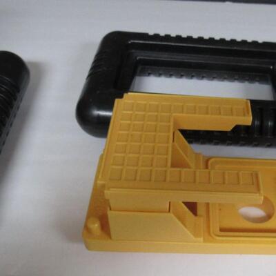 Vintage Fisher Price 945 Off Shore Cargo Base Toy Parts