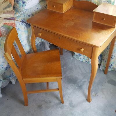 Vintage Birds Eye Maple Vanity Desk with chair