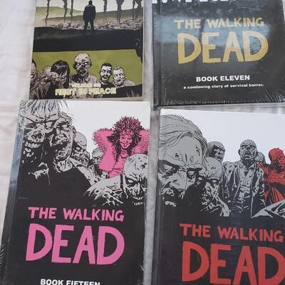 Walking Dead books Lot