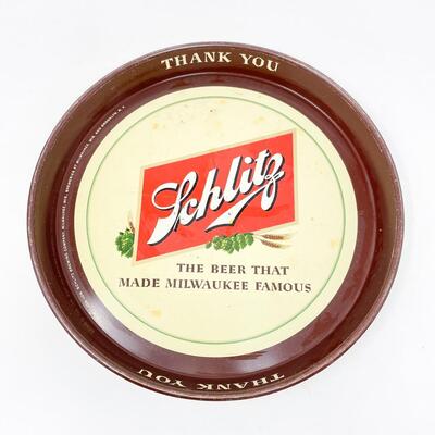 VINTAGE 12â€ SCHLITZ MILWAUKEE BEER METAL TRAY