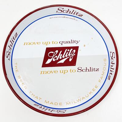 1958 12â€ SCHLITZ MILWAUKEE BEER METAL TRAY