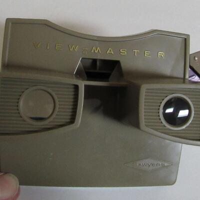 Vintage View Master Viewer, Case and a Few Reel Packs, Rin Tin Tin, Hansel Gretel, More